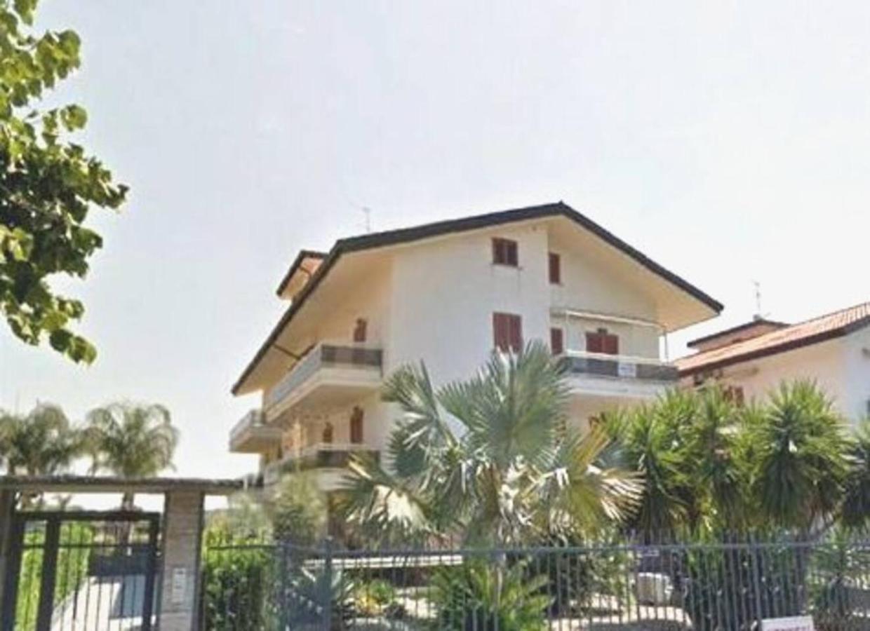 Casa Vacanze Thea Giardini Naxos Ngoại thất bức ảnh